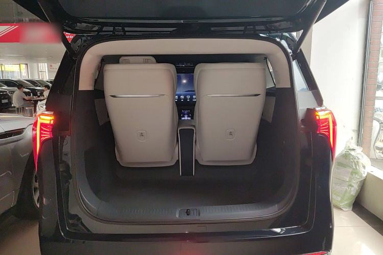 Used Buick Century 2023 2.0T Four-Seat Private Edition Trunk