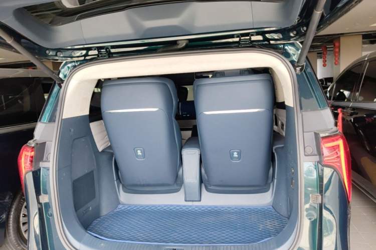 Used Buick Century 2023 2.0T Four-Seat Private Edition Trunk