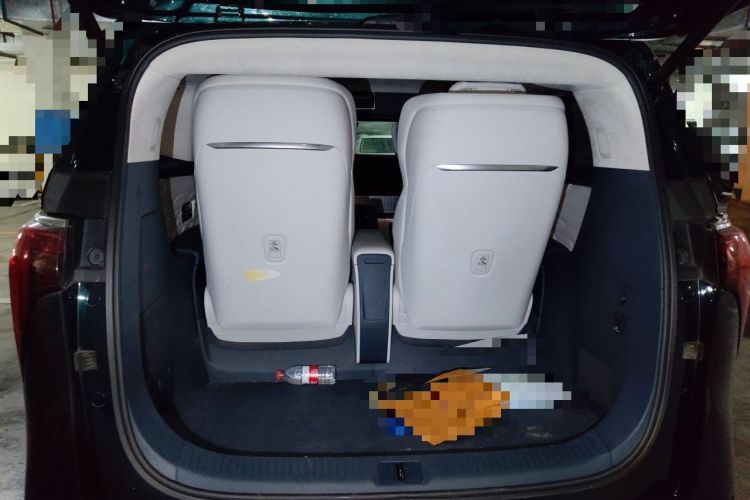 Used Buick Century 2023 2.0T Four-Seat Private Edition Trunk