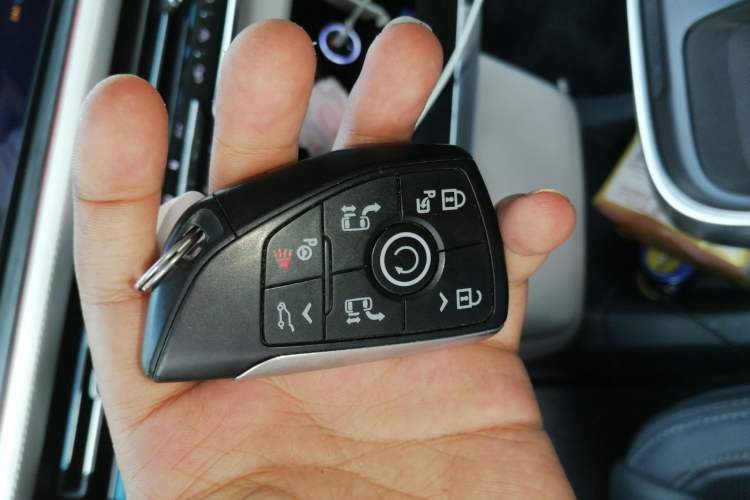 Used Buick Century 2023 2.0T Four-Seat Elegance Edition Vehicle Key