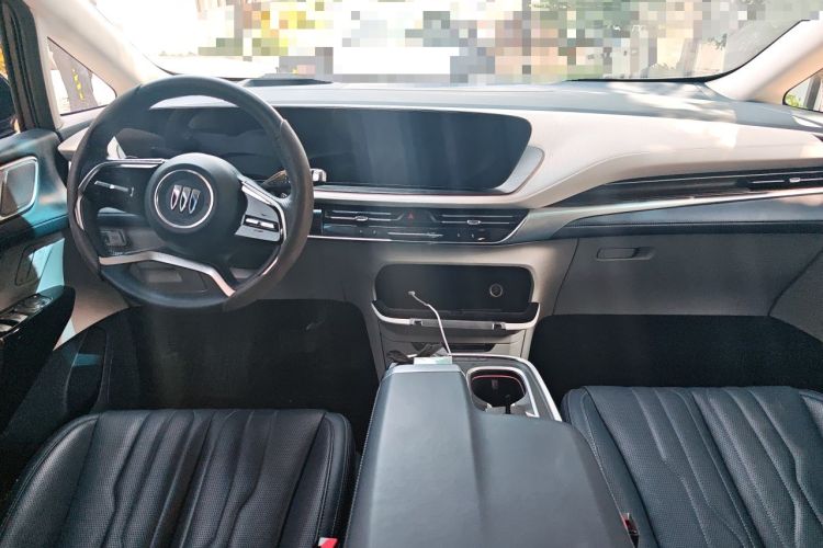 Used Buick Century 2023 2.0T Four-Seat Private Edition Center Console