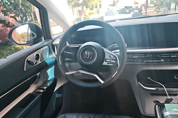 Used Buick Century 2023 2.0T Four-Seat Private Edition Steering Wheel