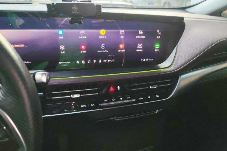 Used Buick Century 2023 2.0T Six-Seater Yinshi Edition Audio And AC Panel