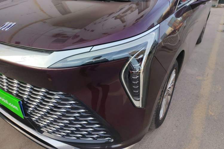 Used Buick Century 2023 2.0T Six-Seater Yinshi Edition Left Front Headlight