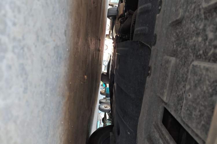 Used Buick Century 2023 2.0T Six-Seater Yinshi Edition Chassis Front
