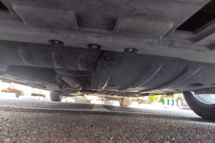Used Buick Century 2023 2.0T Six-Seater Yinshi Edition Chassis Front