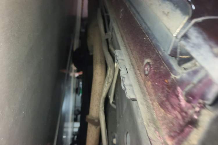 Used Buick Century 2023 2.0T Six-Seater Yinshi Edition Chassis Front Right