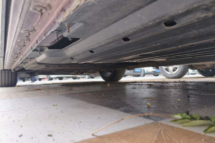 Used Buick Century 2023 2.0T Six-Seater Yinshi Edition Chassis Rear Left