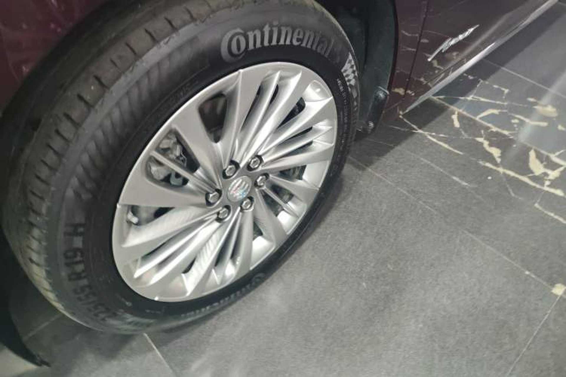 Used Buick Century 2023 2.0T Six-Seater Yinshi Edition Exterior 4