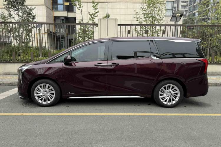 Used Buick Century 2023 2.0T Seven-Seater Yinshi Edition Exterior 5