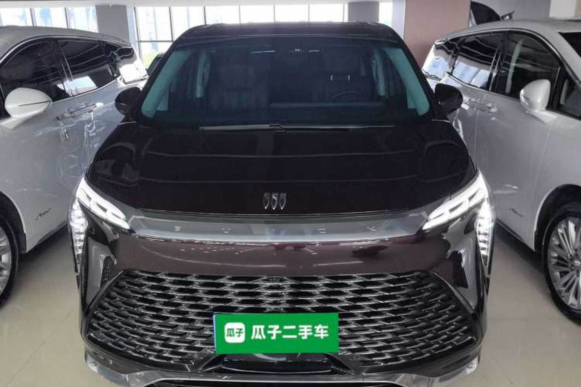 Used Buick Century 2023 2.0T Six-Seater Yinshi Edition Front