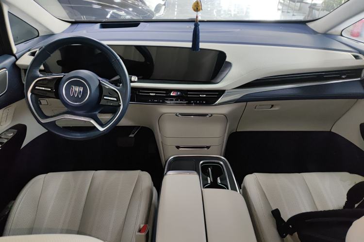 Used Buick Century 2023 2.0T Six-Seater Yinshi Edition Interior 2