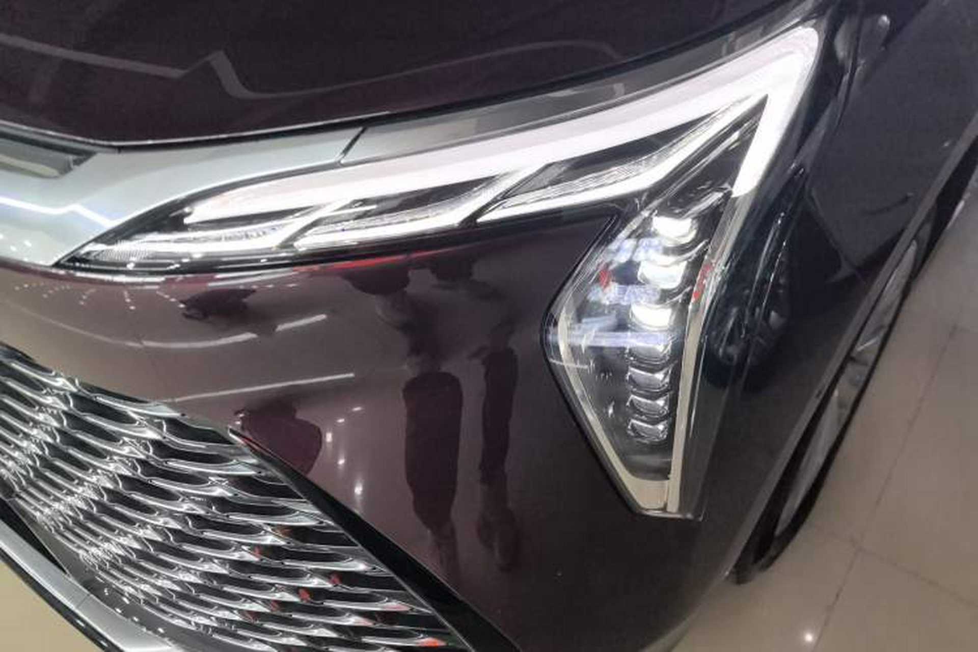Used Buick Century 2023 2.0T Six-Seater Yinshi Edition Left Front Headlight