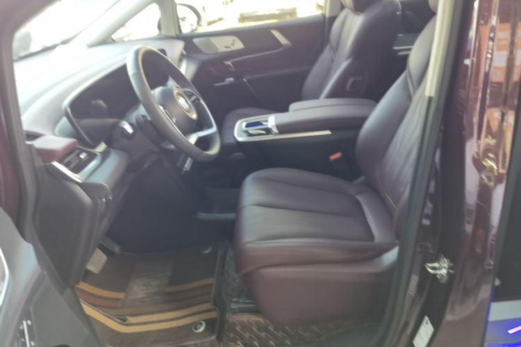 Used Buick Century 2023 2.0T Six-Seater Yinshi Edition Left Front Seat