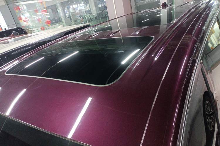 Used Buick Century 2023 2.0T Six-Seater Yinshi Edition Roof