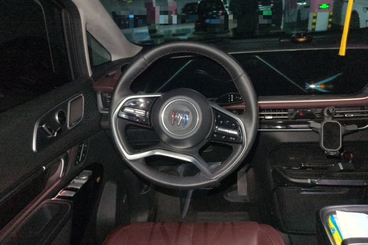 Used Buick Century 2023 2.0T Six-Seater Yinshi Edition Steering Wheel