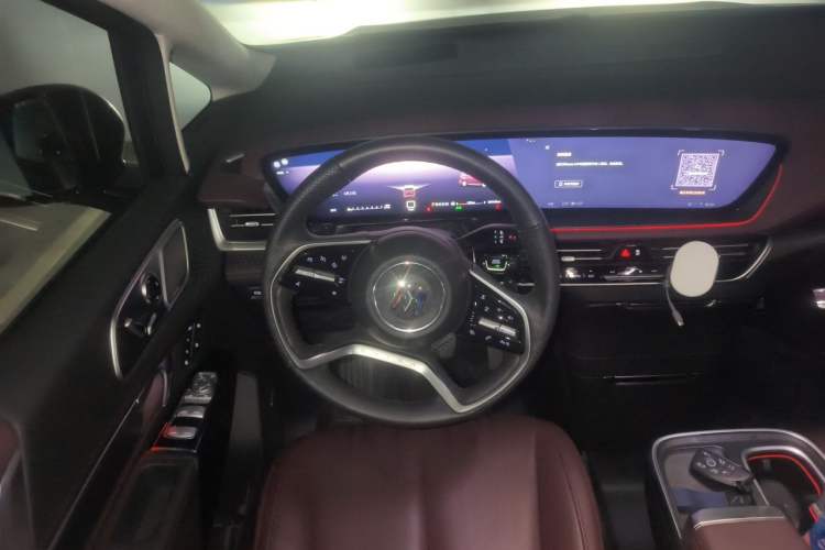 Used Buick Century 2023 2.0T Six-Seater Yinshi Edition Steering Wheel