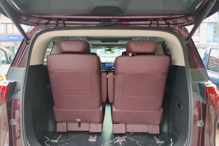 Used Buick Century 2023 2.0T Six-Seater Yinshi Edition Trunk