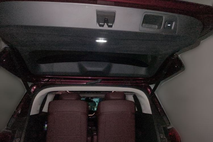 Used Buick Century 2023 2.0T Six-Seater Yinshi Edition Trunk