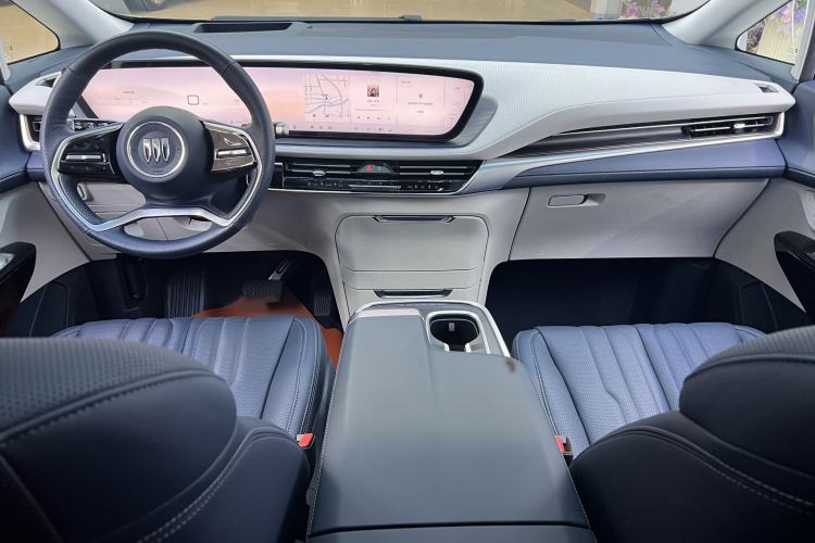 Used Buick Century 2023 2.0T Four-Seat Private Edition Interior 1