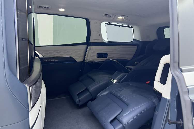 Used Buick Century 2023 2.0T Four-Seat Private Edition Interior 10