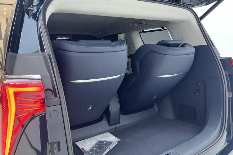 Used Buick Century 2023 2.0T Four-Seat Private Edition Interior 8
