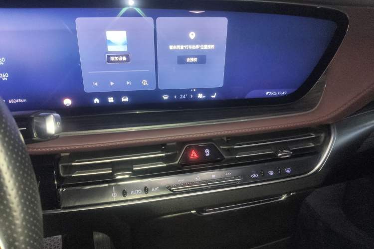 Used Buick Century 2023 2.0T Seven-Seater Yinshi Edition Audio And AC Panel