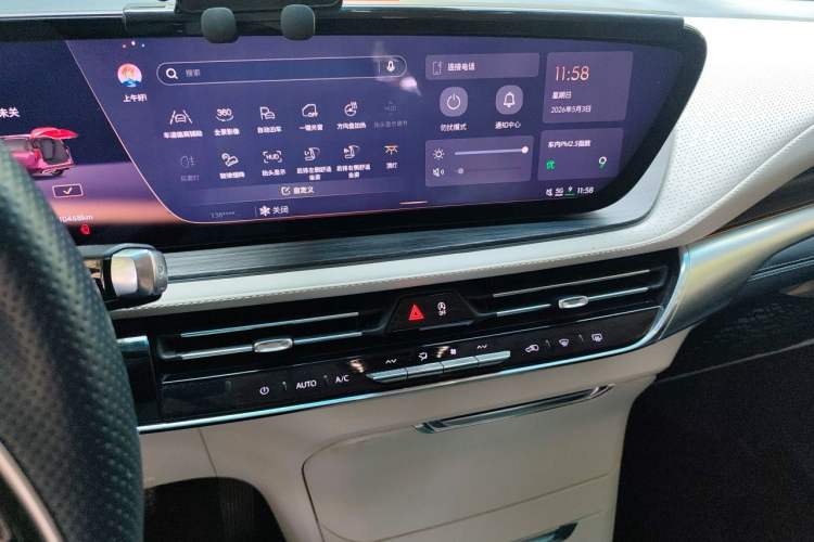 Used Buick Century 2023 2.0T Four-Seat Elegance Edition Audio And AC Panel