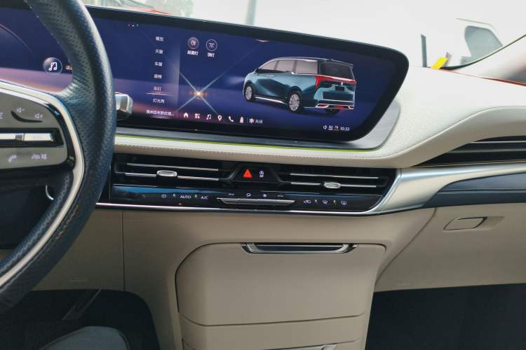 Used Buick Century 2023 2.0T Six-Seater Yinshi Edition Audio And AC Panel
