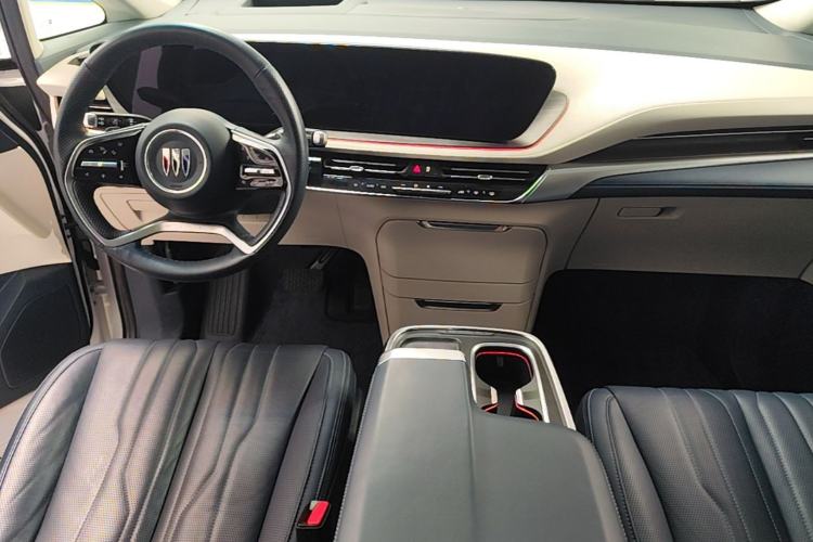 Used Buick Century 2023 2.0T Four-Seat Private Edition Center Console