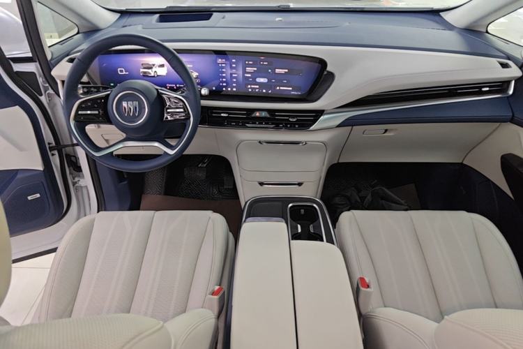 Used Buick Century 2023 2.0T Six-Seater Yinshi Edition Center Console