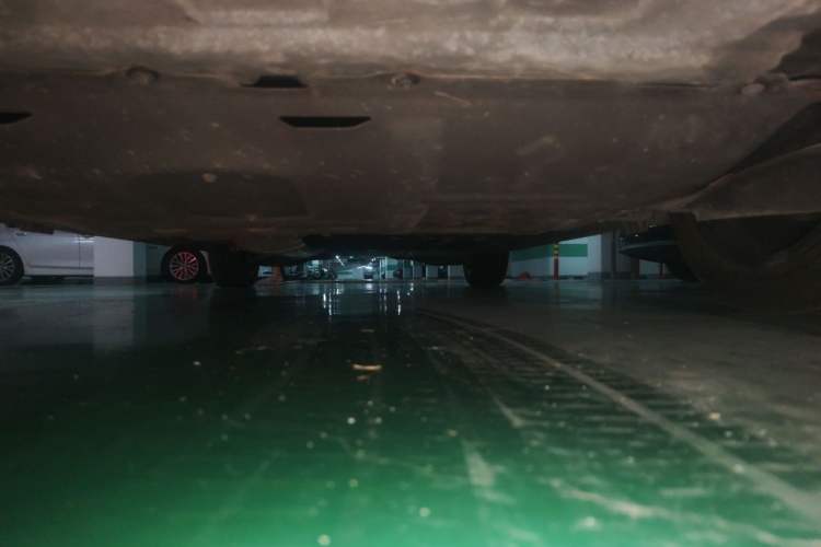 Used Buick Century 2023 2.0T Six-Seater Yinshi Edition Chassis Front