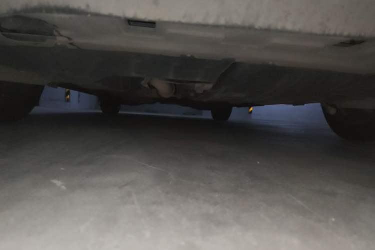 Used Buick Century 2023 2.0T Six-Seater Yinshi Edition Chassis Front