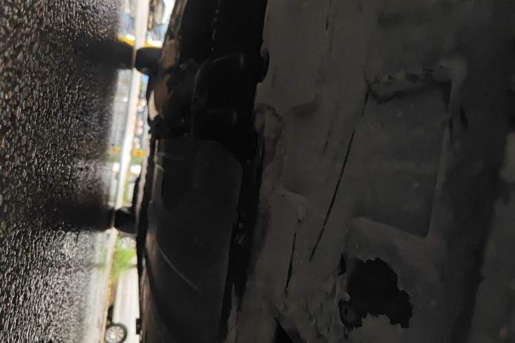 Used Buick Century 2023 2.0T Six-Seater Yinshi Edition Chassis Front