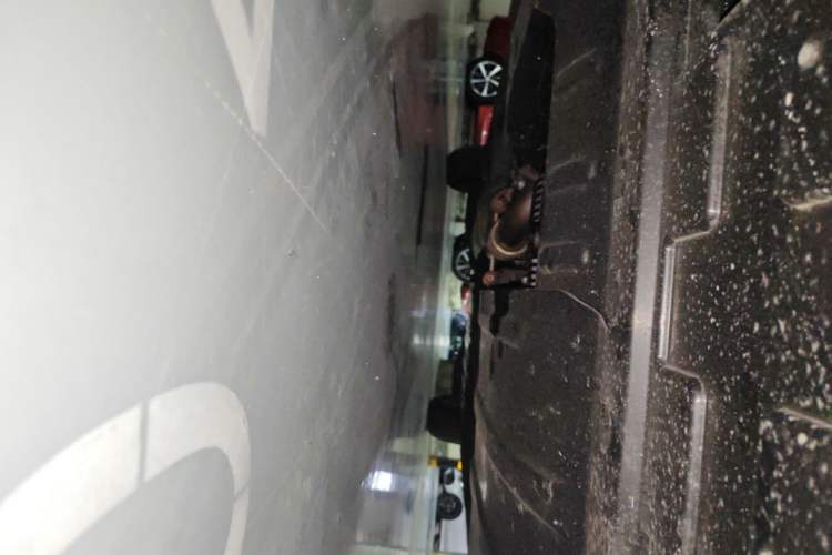 Used Buick Century 2023 2.0T Seven-Seater Yinshi Edition Chassis Front