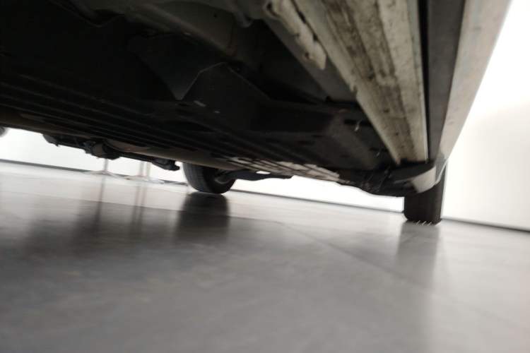 Used Buick Century 2023 2.0T Six-Seater Yinshi Edition Chassis Front Left