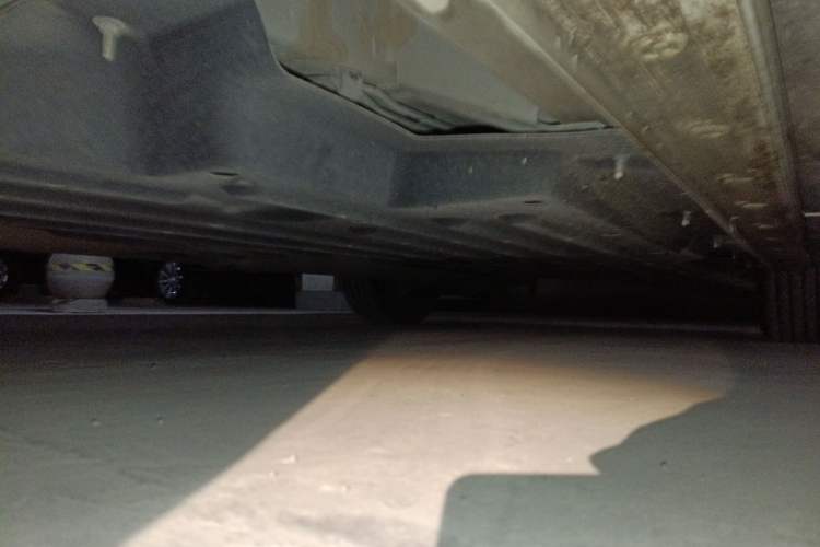 Used Buick Century 2023 2.0T Six-Seater Yinshi Edition Chassis Front Left