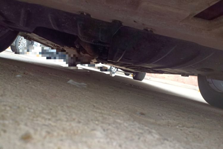 Used Buick Century 2023 2.0T Six-Seater Yinshi Edition Chassis Front