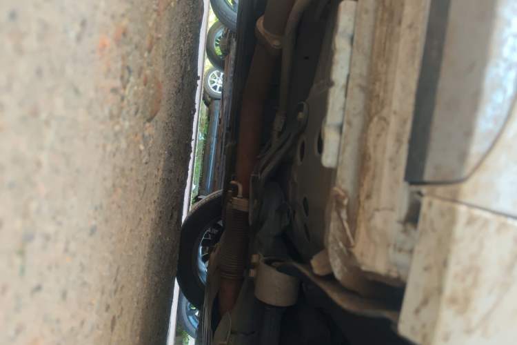 Used Buick Century 2023 2.0T Six-Seater Yinshi Edition Chassis Front Right