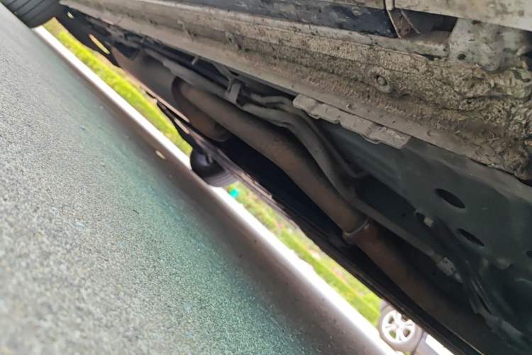 Used Buick Century 2023 2.0T Six-Seater Yinshi Edition Chassis Front Right