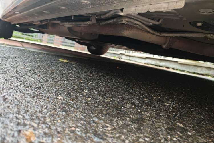 Used Buick Century 2023 2.0T Six-Seater Yinshi Edition Chassis Front Right