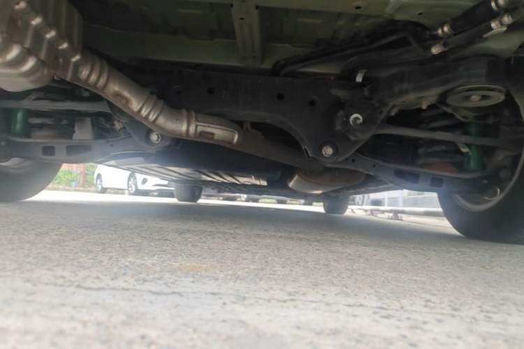 Used Buick Century 2023 2.0T Seven-Seater Deluxe Edition Chassis Rear