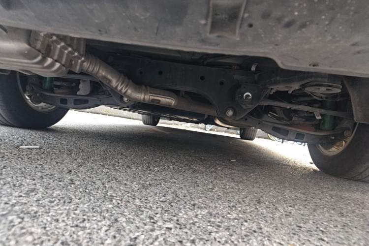 Used Buick Century 2023 2.0T Seven-Seater Deluxe Edition Chassis Rear