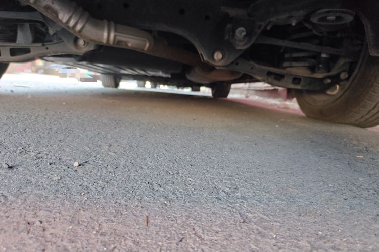 Used Buick Century 2023 2.0T Six-Seater Yinshi Edition Chassis Rear