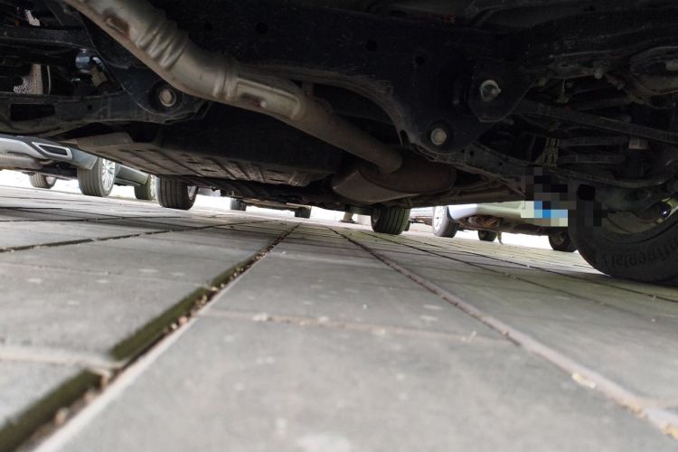 Used Buick Century 2023 2.0T Six-Seater Yinshi Edition Chassis Rear