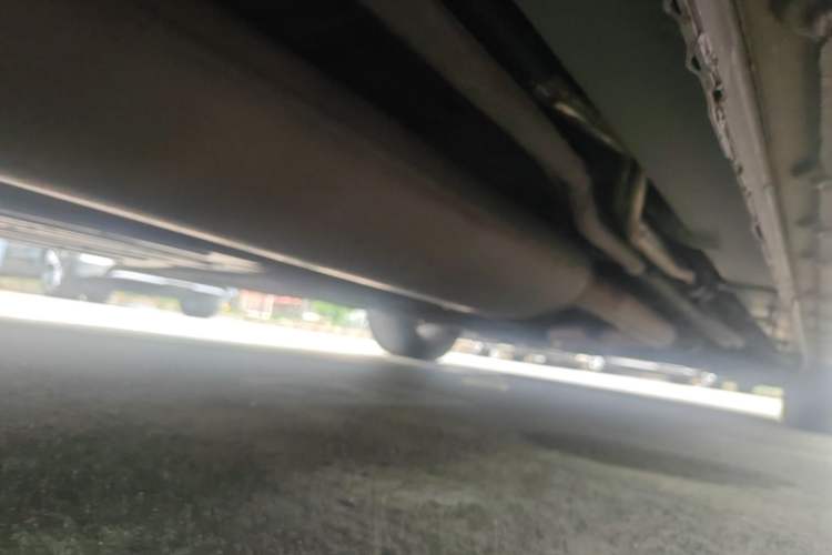 Used Buick Century 2023 2.0T Seven-Seater Deluxe Edition Chassis Rear Right