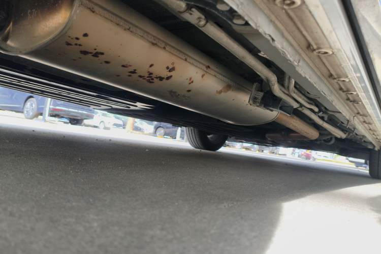 Used Buick Century 2023 2.0T Six-Seater Yinshi Edition Chassis Rear Right