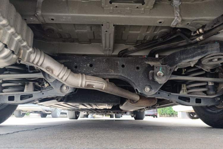 Used Buick Century 2023 2.0T Four-Seat Private Edition Chassis Rear