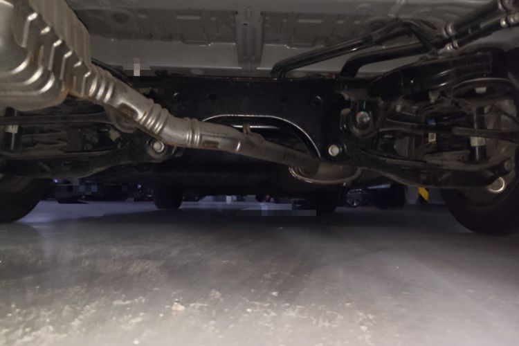 Used Buick Century 2023 2.0T Four-Seat Private Edition Chassis Rear