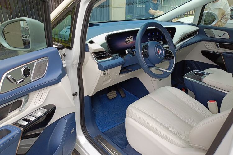 Used Buick Century 2023 2.0T Six-Seater Yinshi Edition Driver Seat